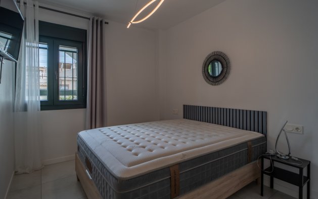 Resale - Apartment / flat - Pilar de la Horadada - Mil Palmeras