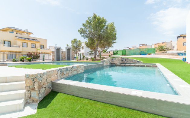Obra nueva - Bungalow - Torrevieja