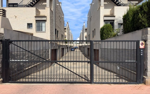 Resale - Townhouse - Torrevieja - Nueva Torrevieja - Aguas Nuevas
