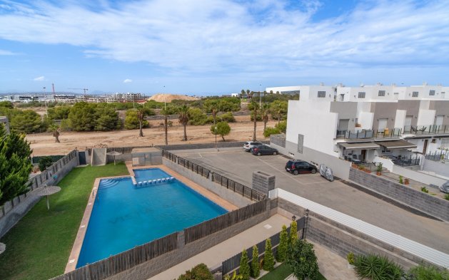 Resale - Townhouse - Torrevieja - Nueva Torrevieja - Aguas Nuevas