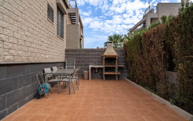 Resale - Townhouse - Torrevieja - Nueva Torrevieja - Aguas Nuevas