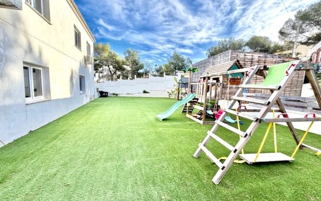Perpardavimas - Vila - Orihuela Costa - Villamartín