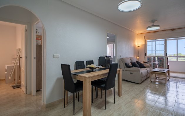 Resale - Apartment / flat - Torrevieja - La Siesta - El Salado -  Torreta