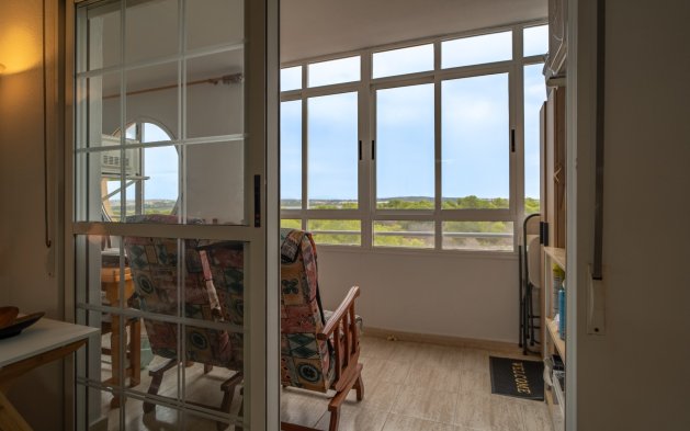 Resale - Apartment / flat - Torrevieja - La Siesta - El Salado -  Torreta