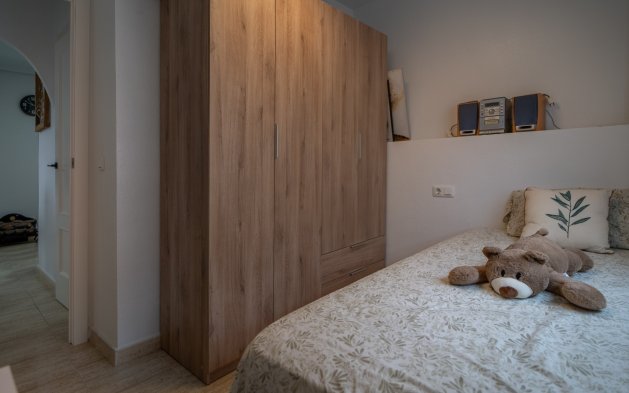 Resale - Apartment / flat - Torrevieja - La Siesta - El Salado -  Torreta