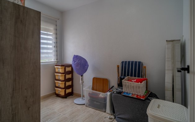 Resale - Apartment / flat - Torrevieja - La Siesta - El Salado -  Torreta