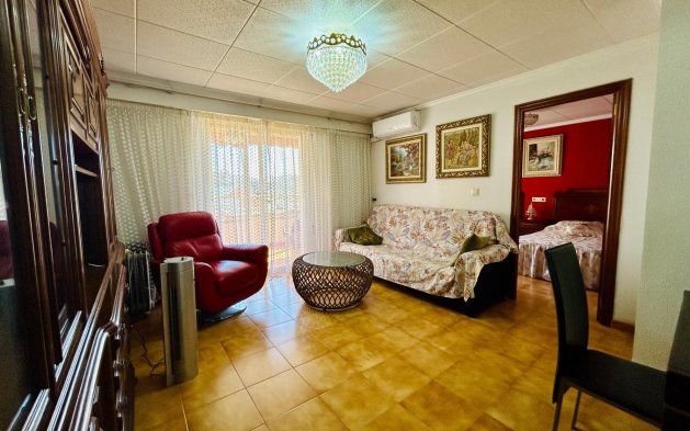 Resale - Apartment / flat - Santa Pola - Puerto