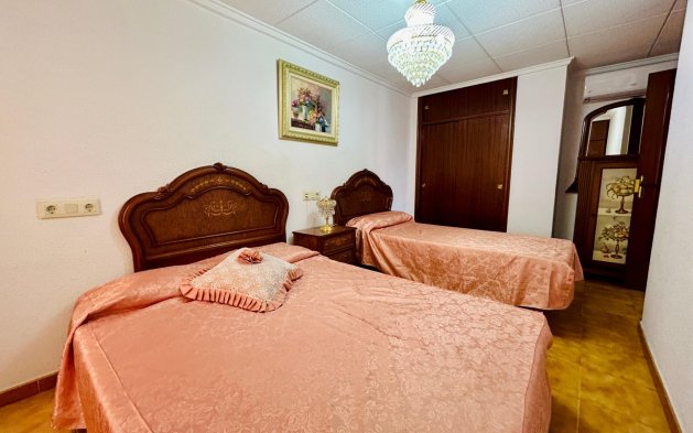 Resale - Apartment / flat - Santa Pola - Puerto