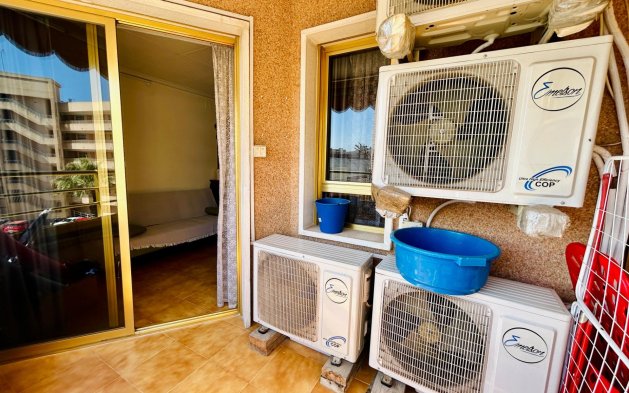 Resale - Apartment / flat - Santa Pola - Puerto