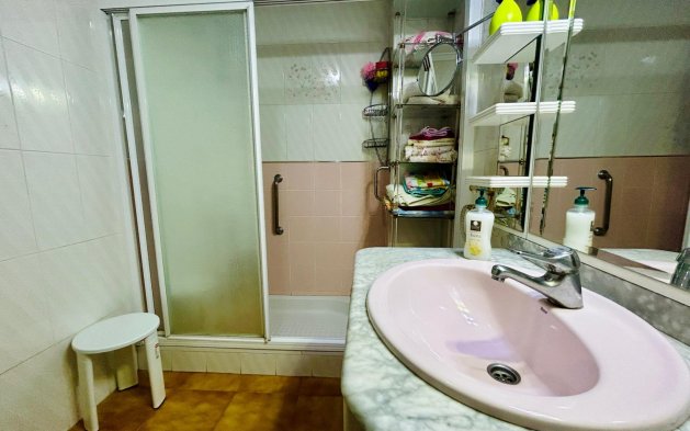 Resale - Apartment / flat - Santa Pola - Puerto