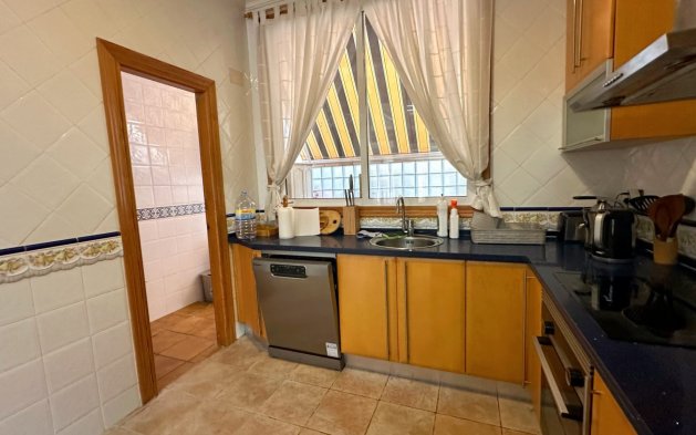 Resale - Apartment / flat - Guardamar del Segura - Center