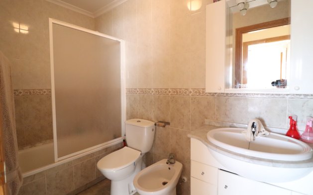 Reventa - Apartamento / piso - Guardamar del Segura