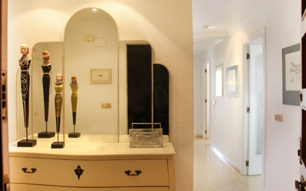 Återförsäljning - Lägenhet / lägenhet - Santa Pola