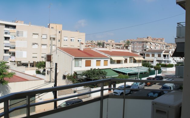 Återförsäljning - Lägenhet / lägenhet - Santa Pola