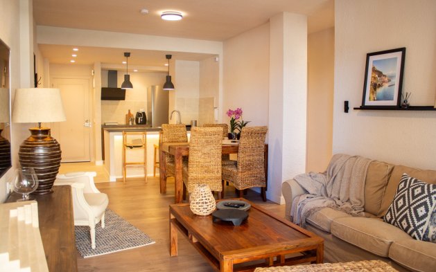 Resale - Apartment / flat - Santa Pola - Playa del Este