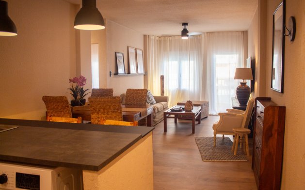 Resale - Apartment / flat - Santa Pola - Playa del Este