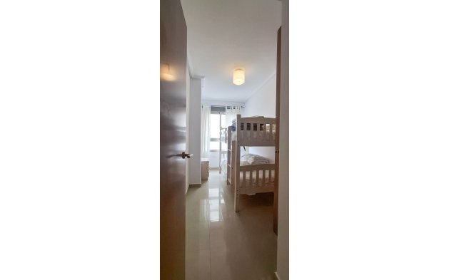 Resale - Apartment / flat - Guardamar del Segura - Pueblo