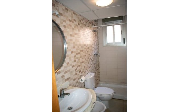 Resale - Apartment / flat - Guardamar del Segura - Pueblo