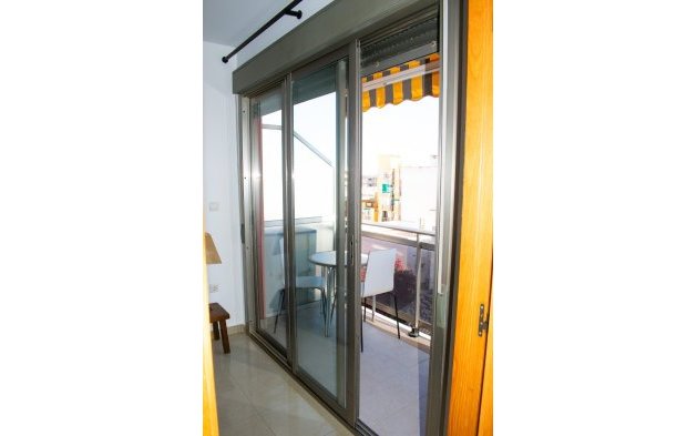 Resale - Apartment / flat - Guardamar del Segura - Pueblo