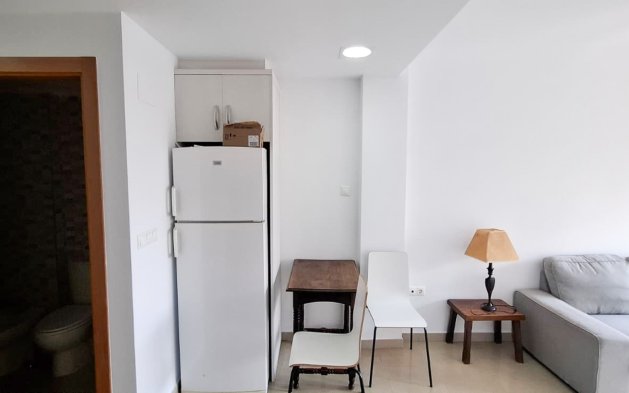 Resale - Apartment / flat - Guardamar del Segura - Pueblo
