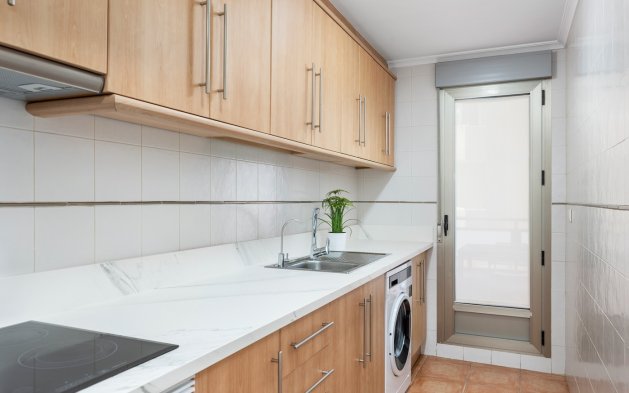 Återförsäljning - Lägenhet / lägenhet - Guardamar del Segura