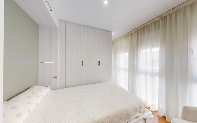 Återförsäljning - Lägenhet / lägenhet - Santa Pola