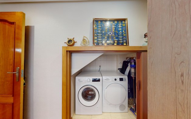 Återförsäljning - Lägenhet / lägenhet - Santa Pola