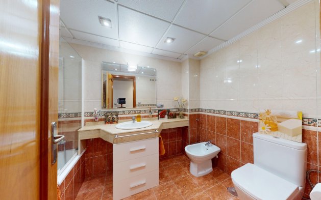 Återförsäljning - Lägenhet / lägenhet - Santa Pola