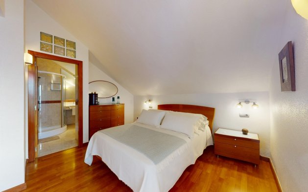 Återförsäljning - Lägenhet / lägenhet - Santa Pola