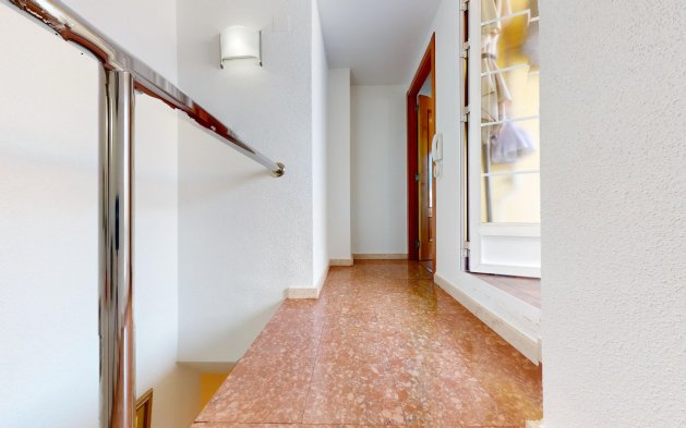 Återförsäljning - Lägenhet / lägenhet - Santa Pola