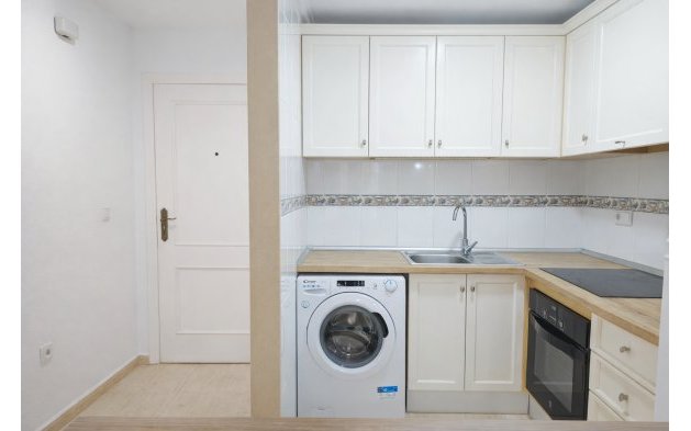 Reventa - Apartamento / piso - Guardamar del Segura