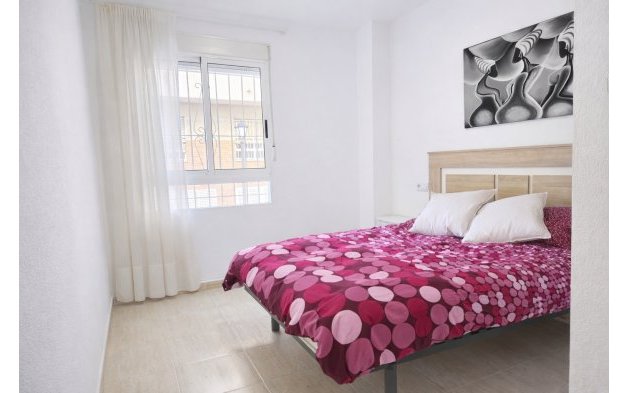 Reventa - Apartamento / piso - Guardamar del Segura