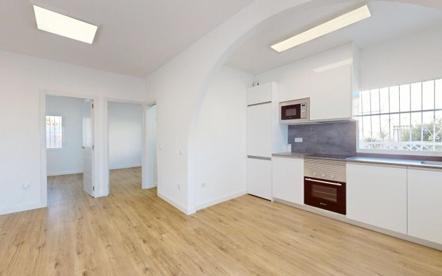 Resale - Bungalow - San Miguel de Salinas - BLUE LAGOON