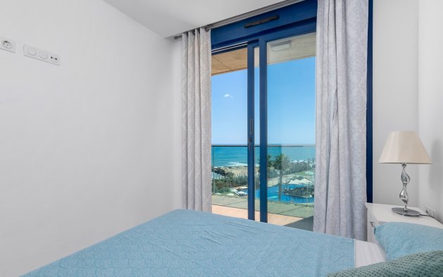 Resale - Apartment / flat - Orihuela Costa - Punta Prima