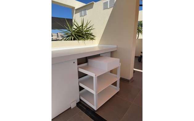 Resale - Bungalow - Pilar de la Horadada - Mil Palmeras