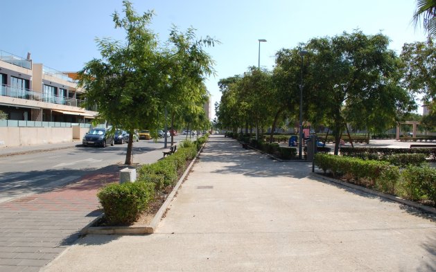 Resale - Bungalow - Pilar de la Horadada - Mil Palmeras