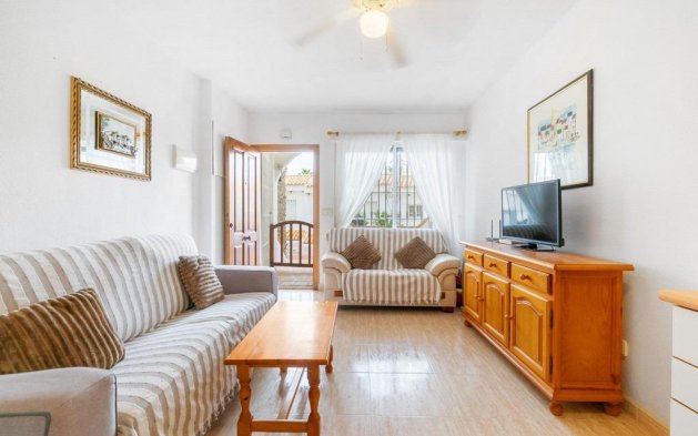 Resale - Apartment / flat - Orihuela Costa - Aguamarina