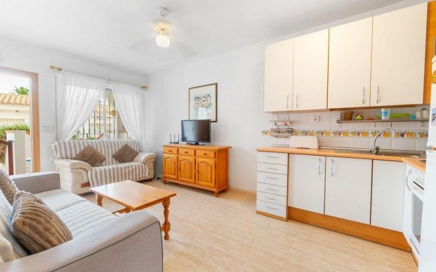 Resale - Apartment / flat - Orihuela Costa - Aguamarina