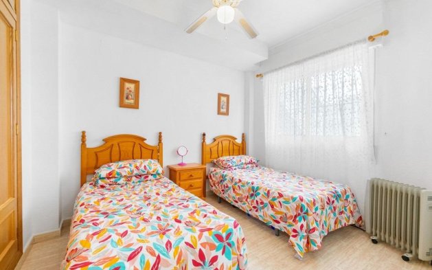 Resale - Apartment / flat - Orihuela Costa - Aguamarina