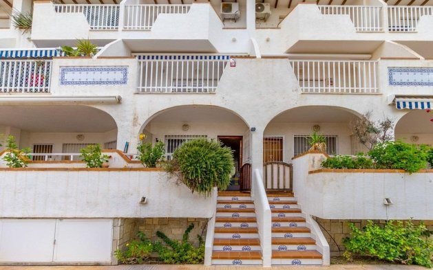 Resale - Apartment / flat - Orihuela Costa - Aguamarina