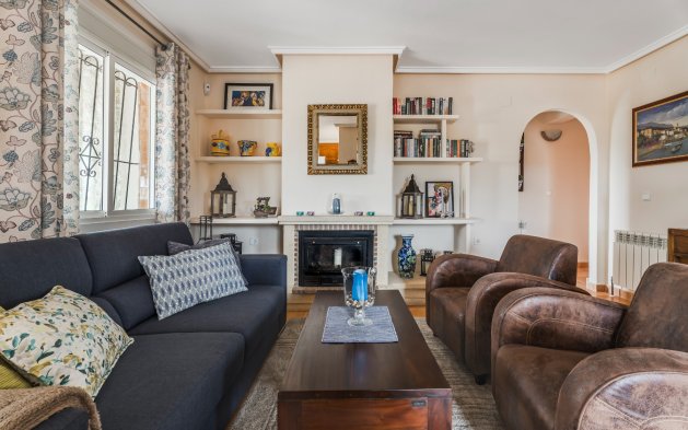 Resale - Villa - Santa Pola - Monte y Mar