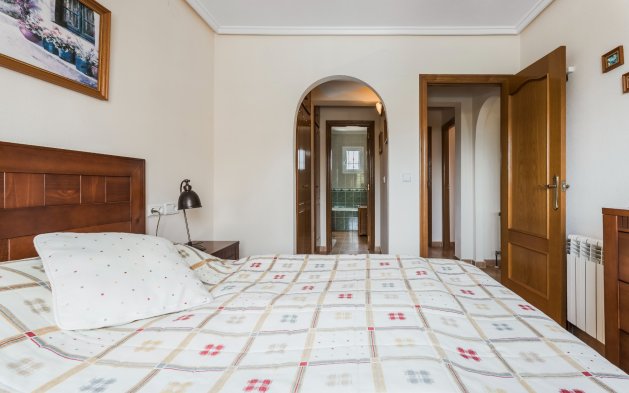 Resale - Villa - Santa Pola - Monte y Mar