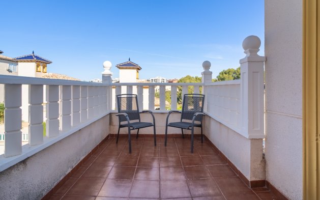 Resale - Townhouse - San Miguel de Salinas - Las Filipinas