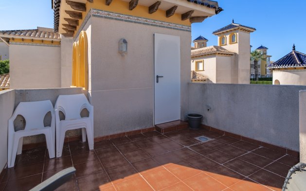 Resale - Townhouse - San Miguel de Salinas - Las Filipinas