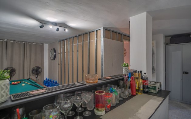 Resale - Townhouse - San Miguel de Salinas - Las Filipinas