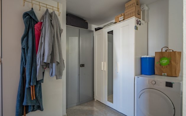 Resale - Townhouse - San Miguel de Salinas - Las Filipinas