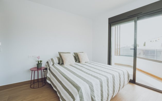 New Build - Penthouse - Redován