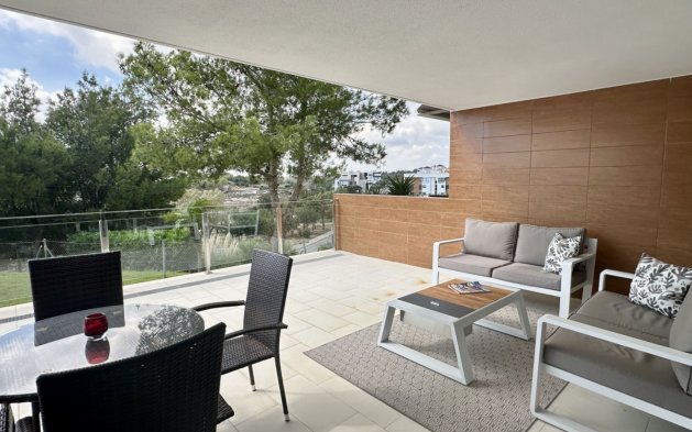 Resale - Apartment / flat - Orihuela Costa - Villamartín