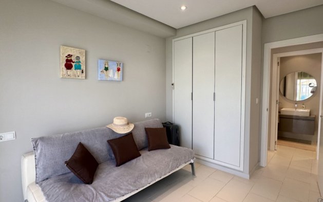 Resale - Apartment / flat - Orihuela Costa - Villamartín