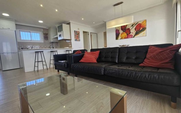 Resale - Apartment / flat - Pilar de la Horadada - Mil Palmeras